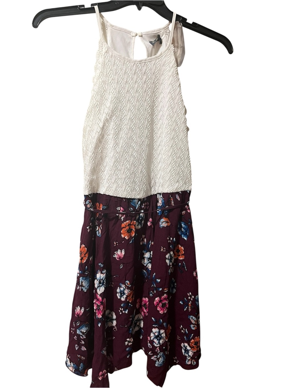 Kohl's Lily Rose White Textured Halter Top dress. maroon lower half with floral